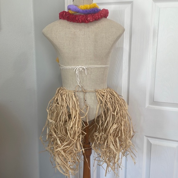 Vintage Hawaiian luau grass hula skirt costume floral bikini top leis girls 5 pc - Picture 7 of 8